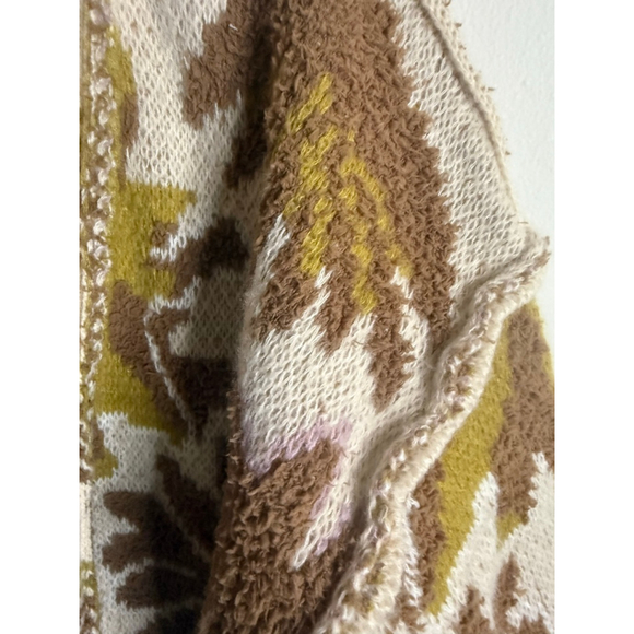 Women's POL Beige Brown Floral Knit Thick Plush Cardigan S - Picture 4 of 5